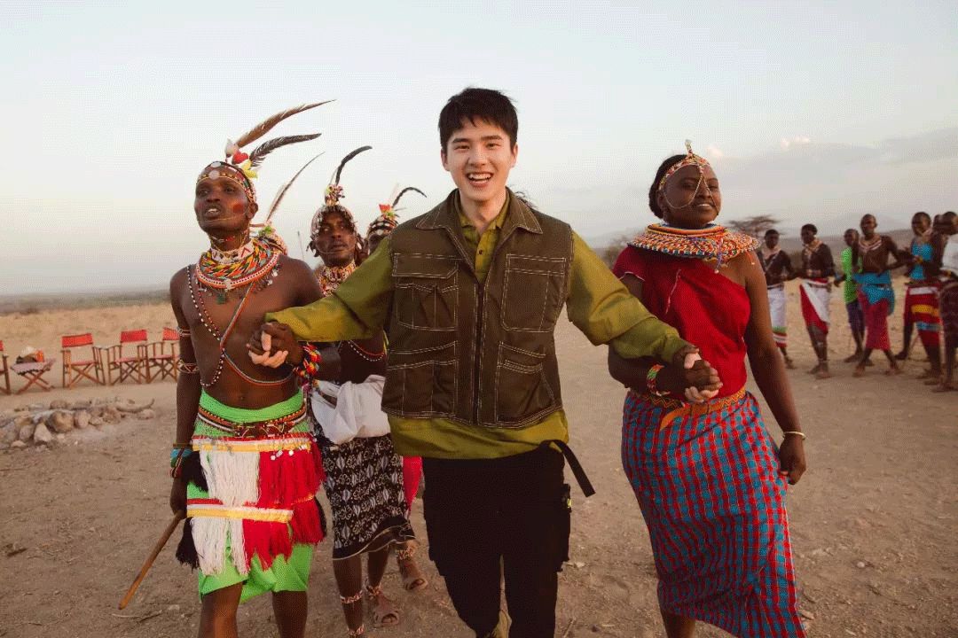跟刘昊然在非洲过了6天5夜，发现他其实就是个话痨加多动症啊……