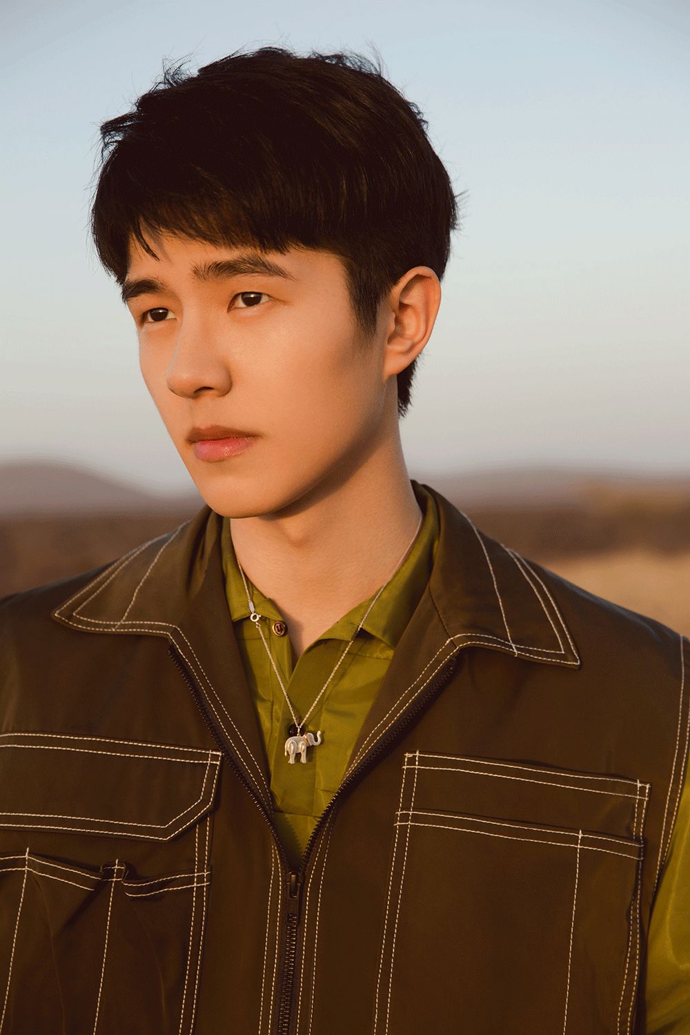 跟刘昊然在非洲过了6天5夜，发现他其实就是个话痨加多动症啊……