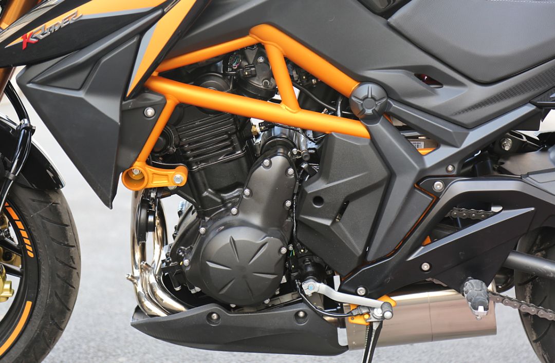 光阳krider400台湾车评,光阳krider400改装外观