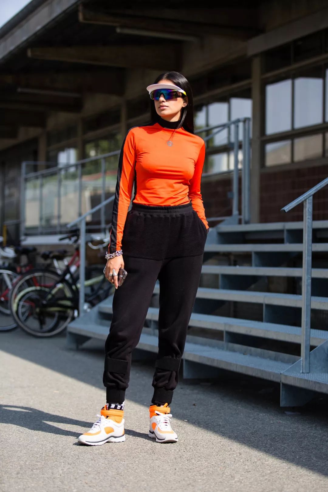 我敬吴宣仪娜扎的“鸡腿裤”一杯!今年瘦腿靠你了昂