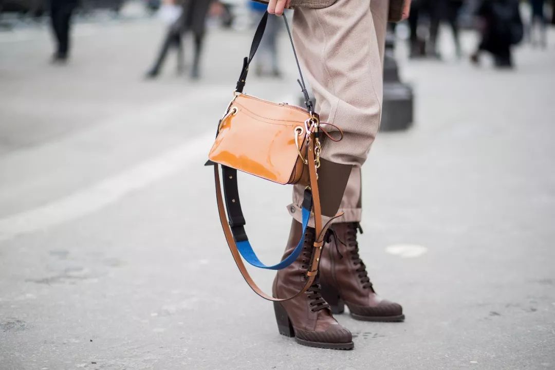 我敬吴宣仪娜扎的“鸡腿裤”一杯!今年瘦腿靠你了昂