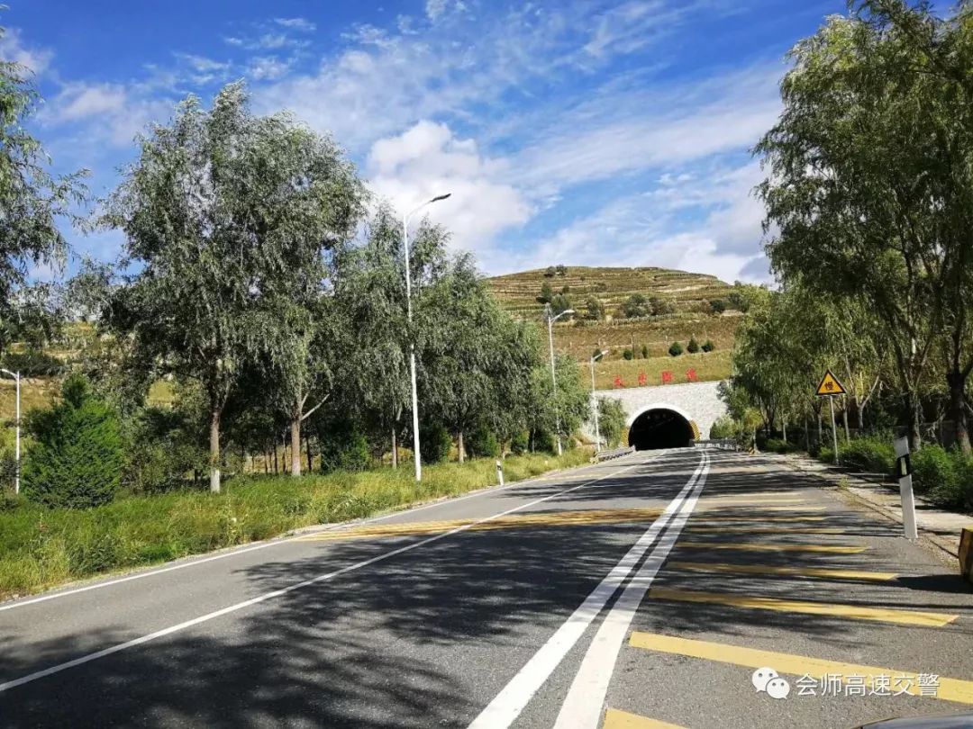 两公布一提春季交通安全提示,交警两公布一提示出行雪天