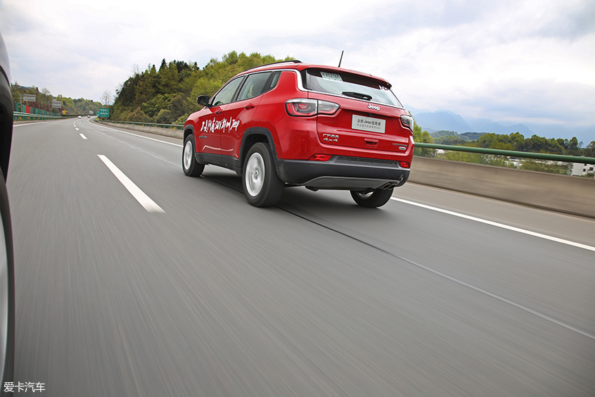 jeep指南者1.3t试驾,jeep指南者三缸