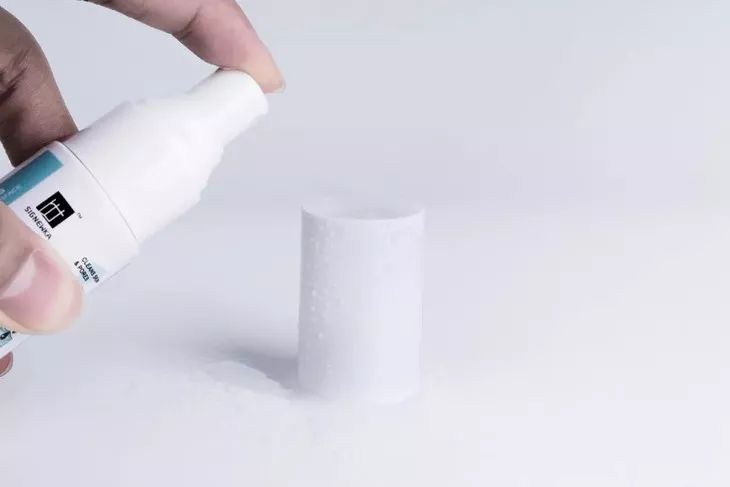 拨黑头工具草莓鼻,去黑头神器真的能吸出黑头