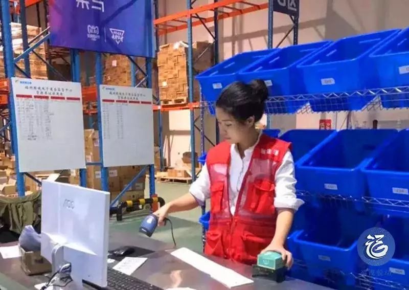 等快递好苦恼,等快递很痛苦