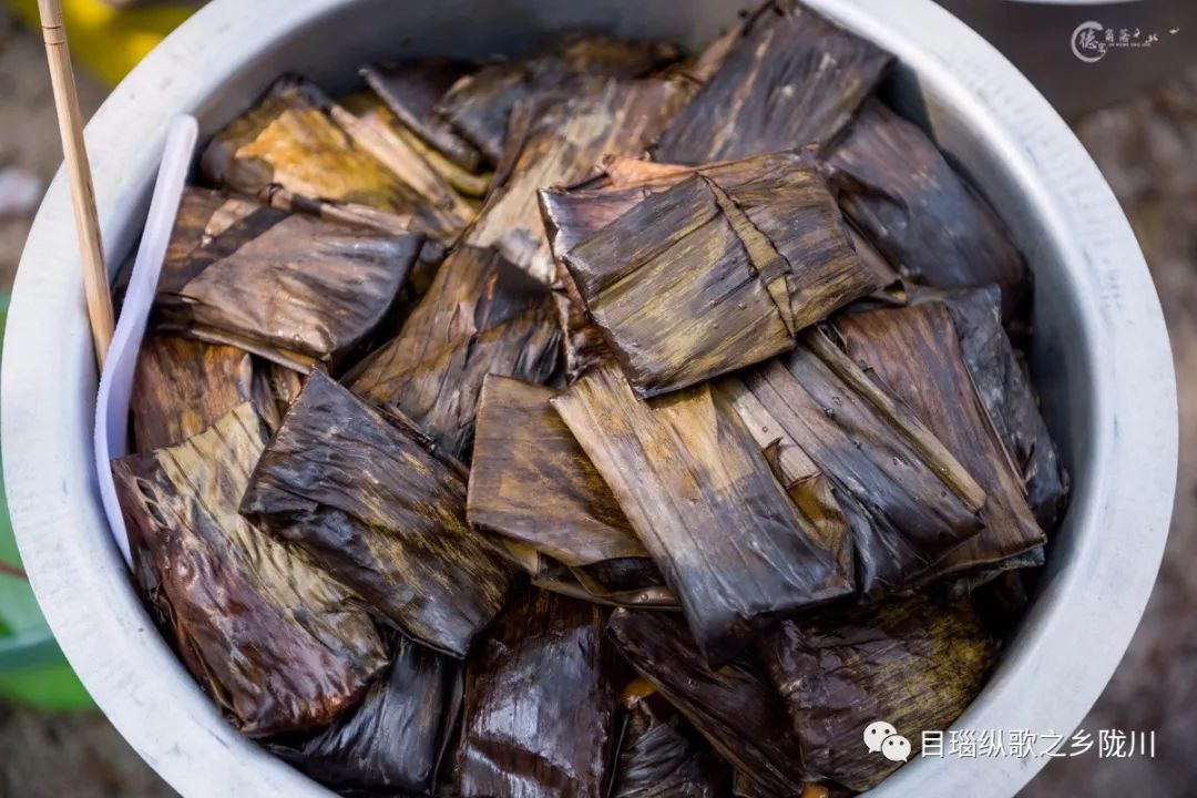 新泼水广场泼水时间,新泼水广场