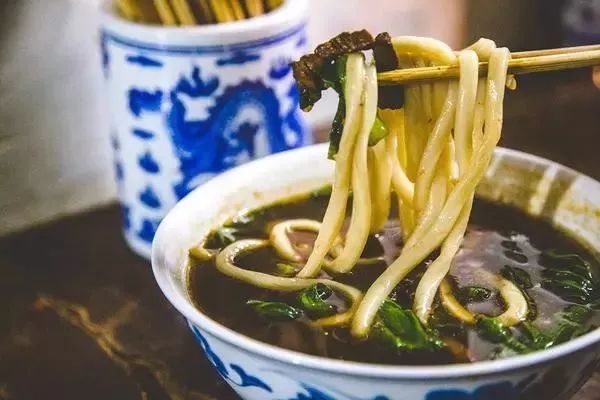 上海年轻人最喜欢吃的路边摊,上海10个神级私家小馆好吃到爆