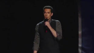 迪士尼王子变装冰雪奇缘,迪士尼王子变身真人