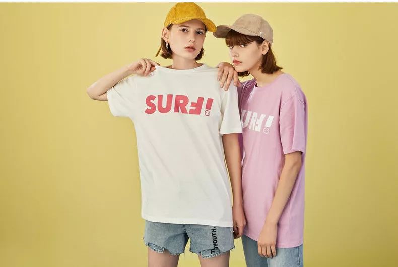 刘雯*服私**里出镜率最高的三种风格短袖,就这么穿了!