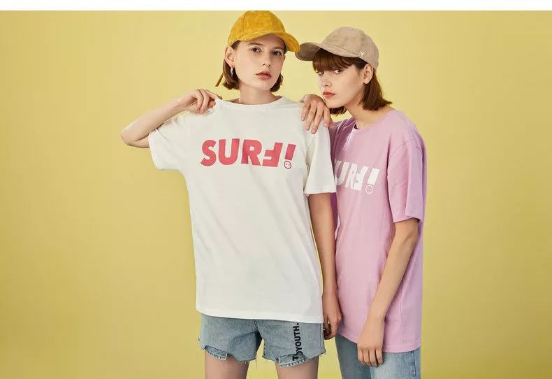 刘雯*服私**里出镜率最高的三种风格短袖,就这么穿了!