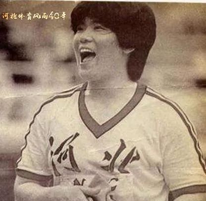 【改革开放中的今天】1988年4月9日，河北运动员李梅素以21米08的成绩，破女子铅球亚洲纪录