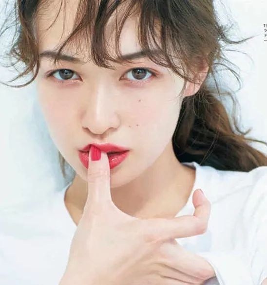 TOP人气「费洛蒙妆」,到底赢在哪一点?