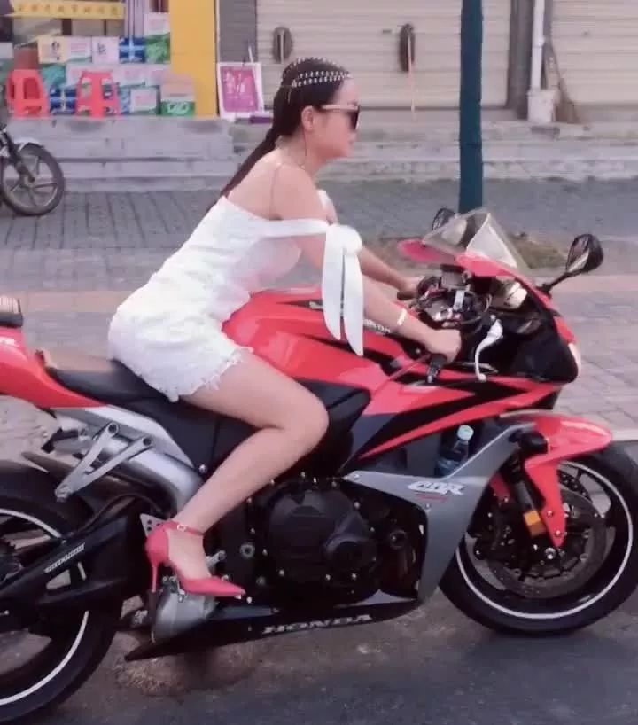 巡航摩托车如何加高座高,越野摩托车怎么降低座高