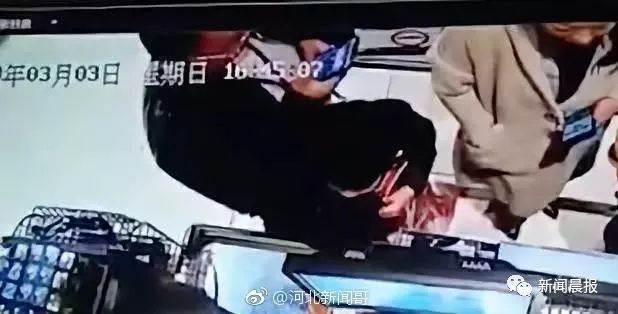 手机上的钱被别人盗走,手机卡里的钱被人盗走了该怎么办