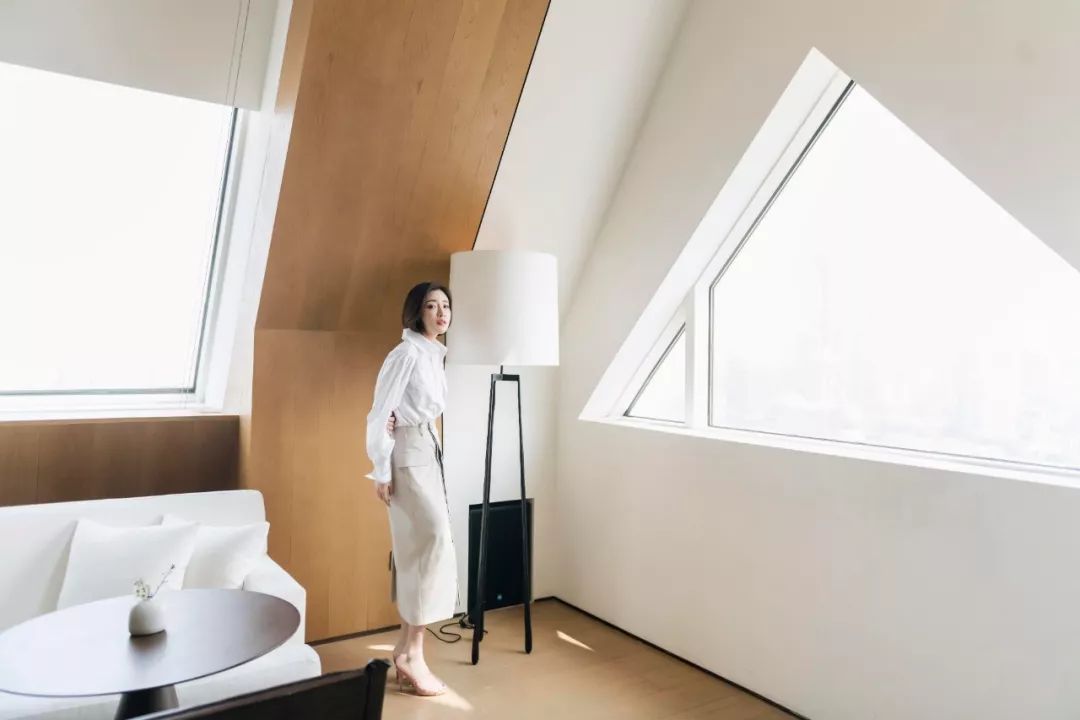 为什么白衬衫不能随便穿,为什么白衬衫是职业装