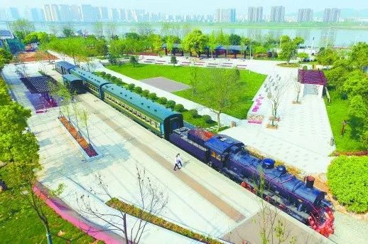 今日话题:单位食堂节假日期间对游客开放〡早安,张家界(343期)