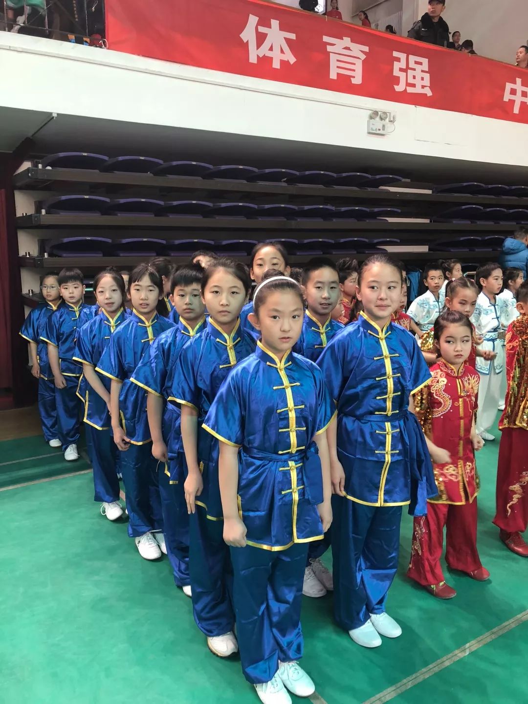 灏戝勾鎴戠湅浣犻楠兼竻濂囬偅娈佃瘽,灏戝勾鎴戠湅浣犻楠兼竻濂囩殑鍘熻瘽