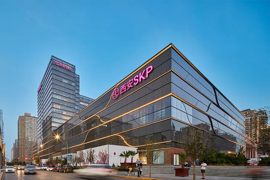 爱上一座城是因为爱上了一个人,因为一个人爱上一座城文案