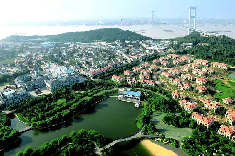 寮烘倣涔嬪厜,寮烘倣涔嬭檸