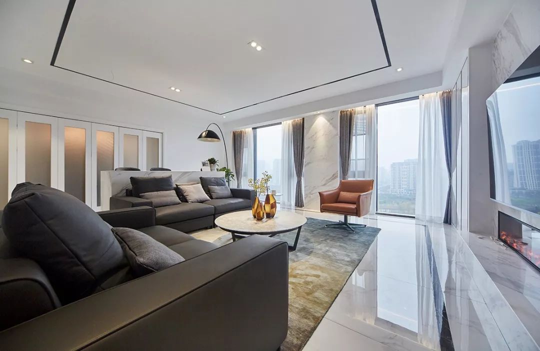 涔愬眳,涔愬眳涔岄瞾鏈ㄩ綈