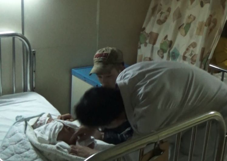 事发常州:女婴出生无肛门,急需治疗费用!