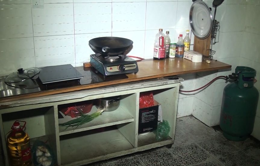 事发常州:女婴出生无肛门,急需治疗费用!