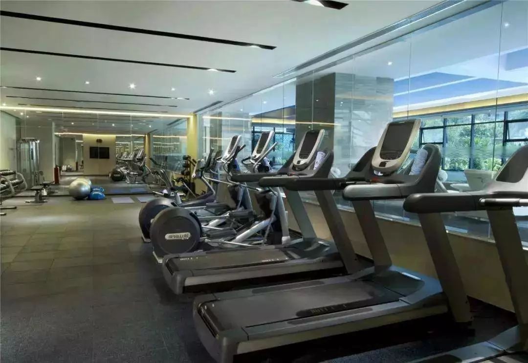 京闽中心酒店双人自助早餐81.8元,东南亚风情酒店自助早餐