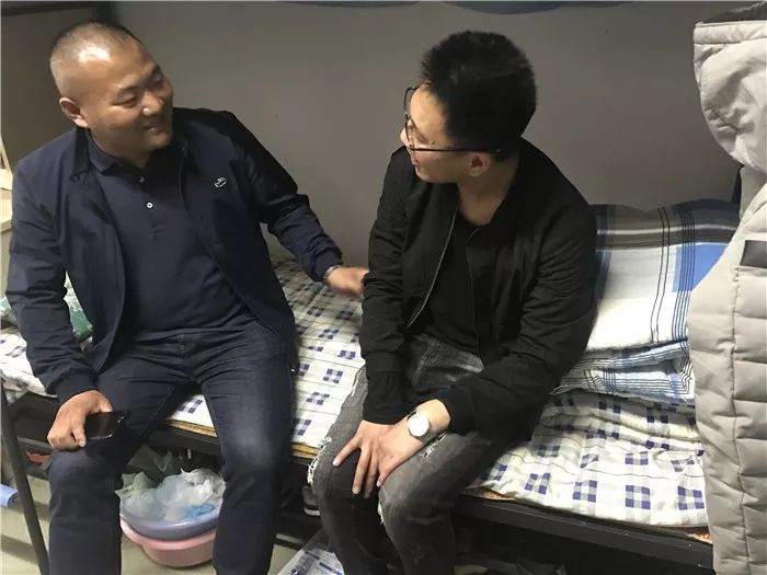 脑瘫男孩超一本线104分,脑瘫少年高考623分他是如何做到的