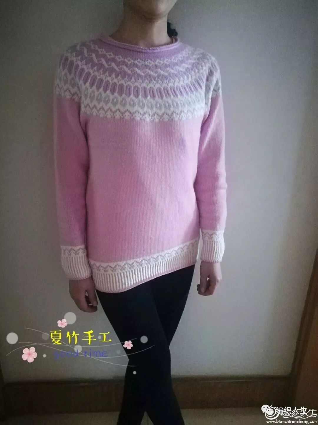 从上往下织套头休闲棒针毛衣样品,粗线棒针女士毛衣中长款的编织