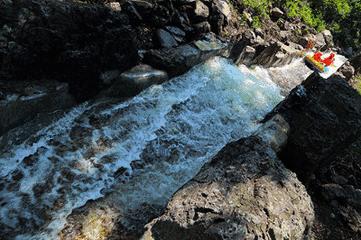 清远漂流开吗,清远古龙峡漂流哪个好玩