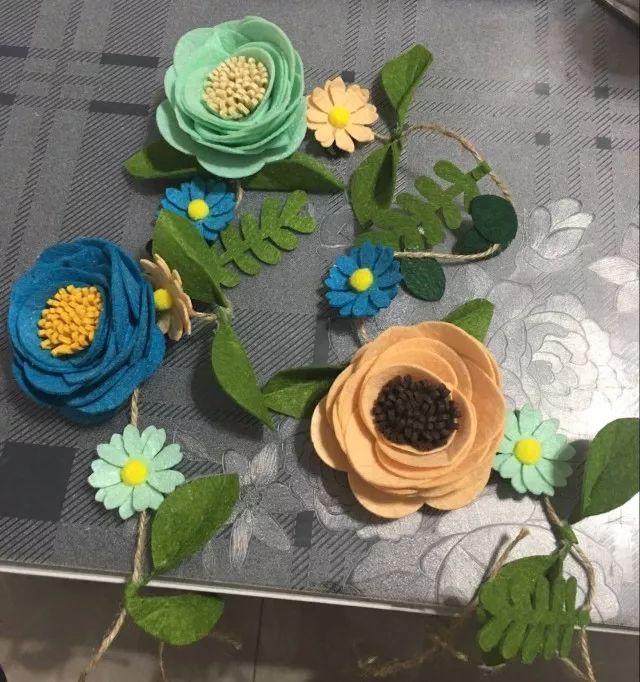【布艺手工】这么美的花不用十分钟就做了出来!(附图解教程)
