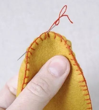 【布艺手工】这么美的花不用十分钟就做了出来！（附图解教程）