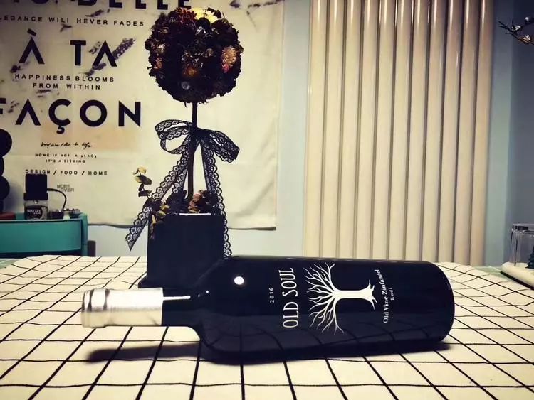 法国阿尔诺城堡干红葡萄酒2016,阿尔诺城堡干红葡萄酒价格