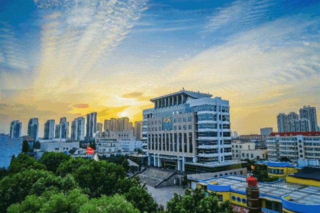 包分配到国企的大专院校有哪些,包分配进厂