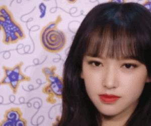 迪丽热巴欧阳娜娜双子座,欧阳娜娜和迪丽热巴互动