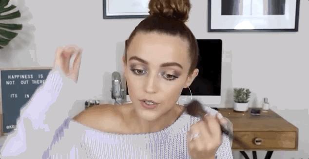 讲干货|软妹or御姐?一块腮红切换妆面风格,做春天最靓的小姐姐~