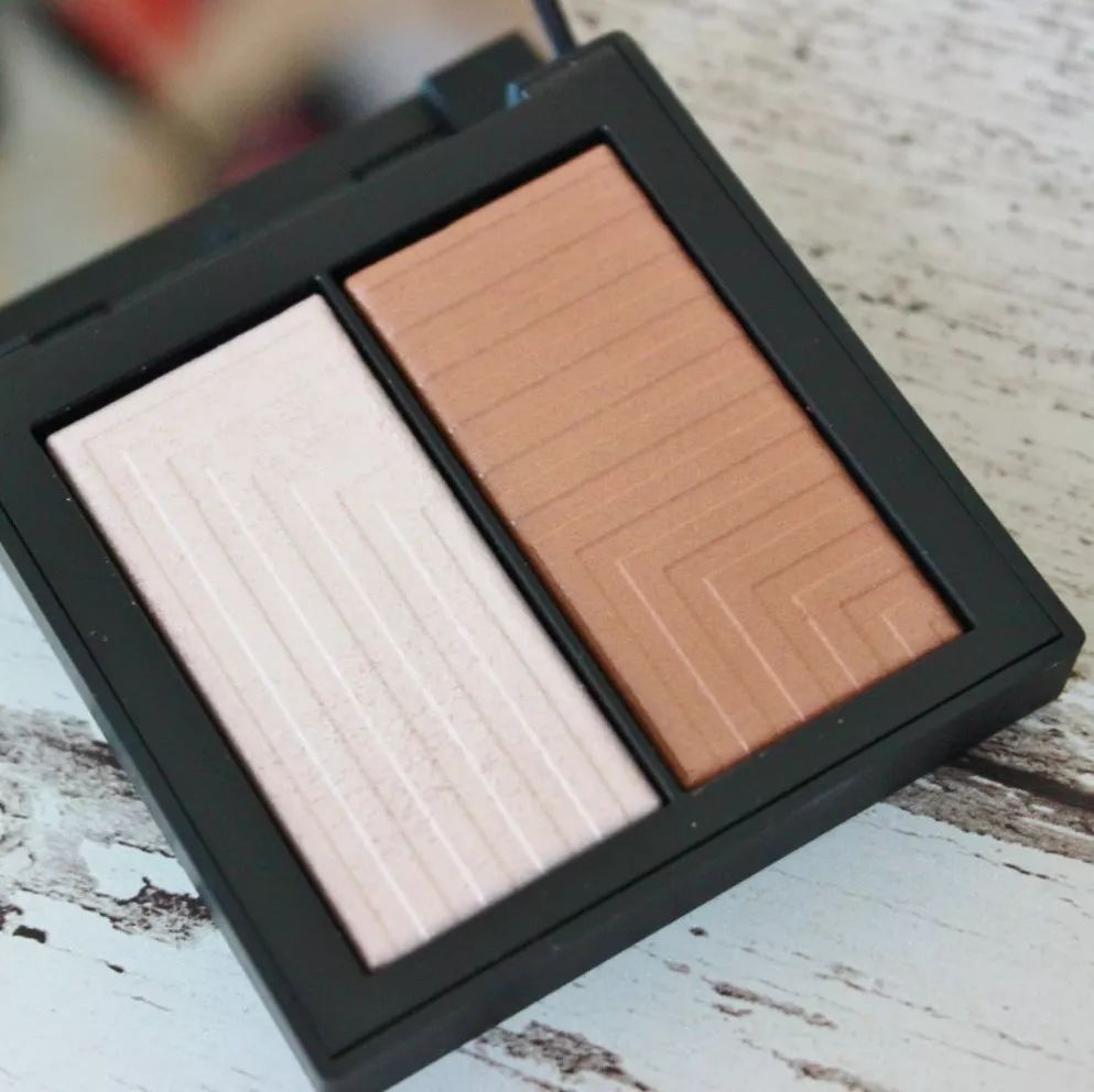 讲干货|软妹or御姐？一块腮红切换妆面风格，做春天最靓的小姐姐～