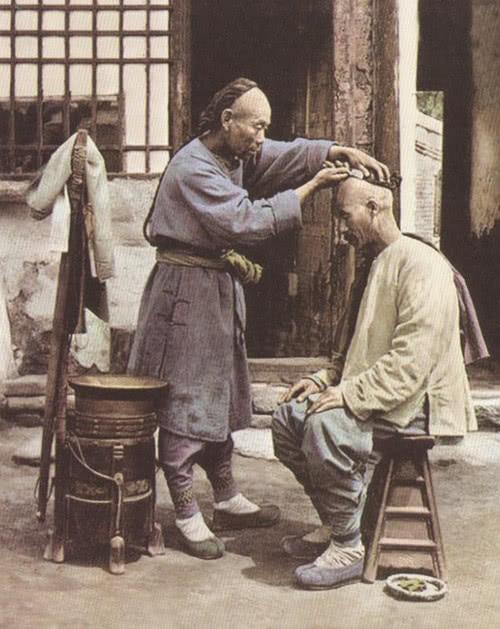 成都老照片：从“剃头”到“沙龙”，细数成都美容美发行业的发展