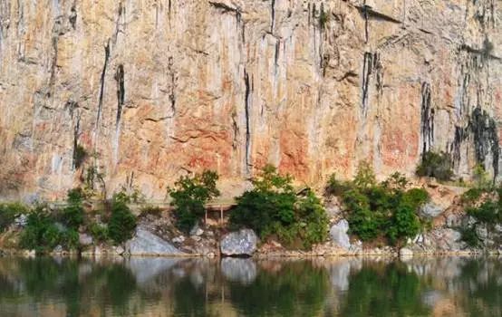 头条丨在这里，你不用穿越人山人海，也能跨过山和大海——广西9条精品旅游线路重磅推荐