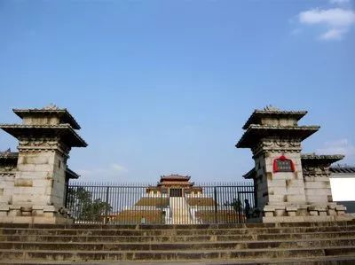 头条丨在这里，你不用穿越人山人海，也能跨过山和大海——广西9条精品旅游线路重磅推荐