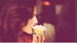 娜扎自夸视频,娜扎和宋祖儿哪个更漂亮