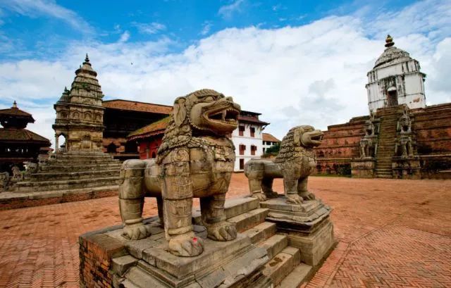 尼泊尔旅游攻略最新消息 (尼泊尔旅游注意事项和方法)