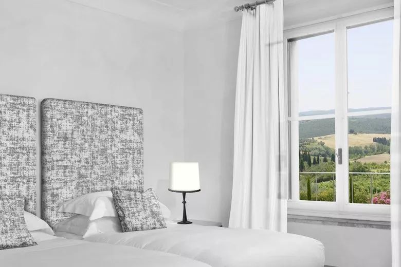 梁朝伟大婚的COMO新作,不过是这位女富豪的日常买买买