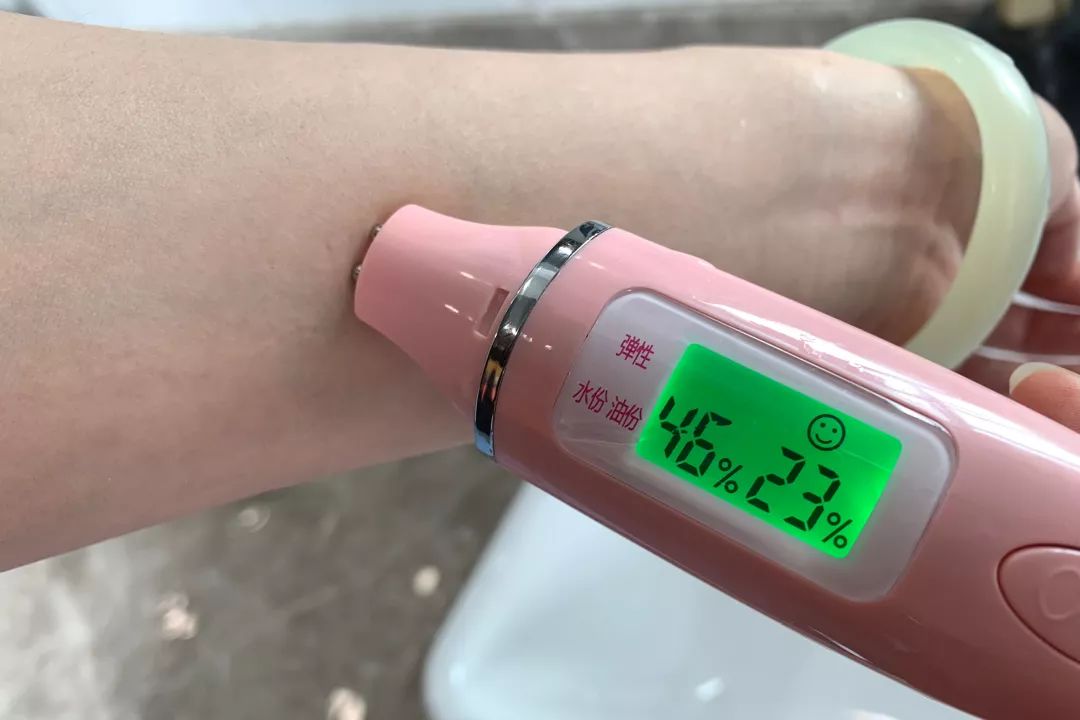 卸淡妆洗面奶真的可以洗干净吗,能卸淡妆的洗面奶