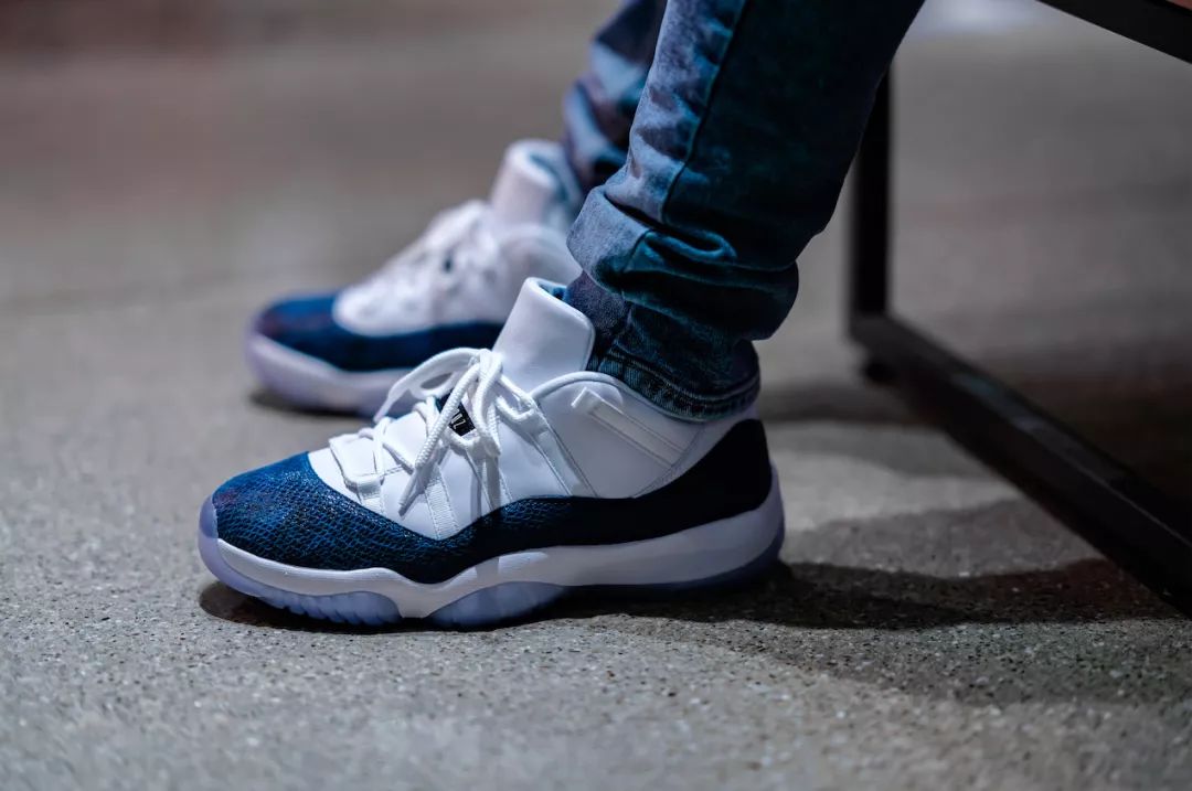 airjordan11紫色的配色,airjordan11黑红配色