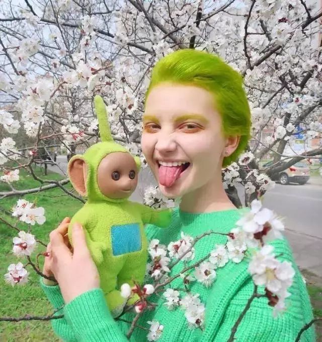 染发狂人发色,染发狂人