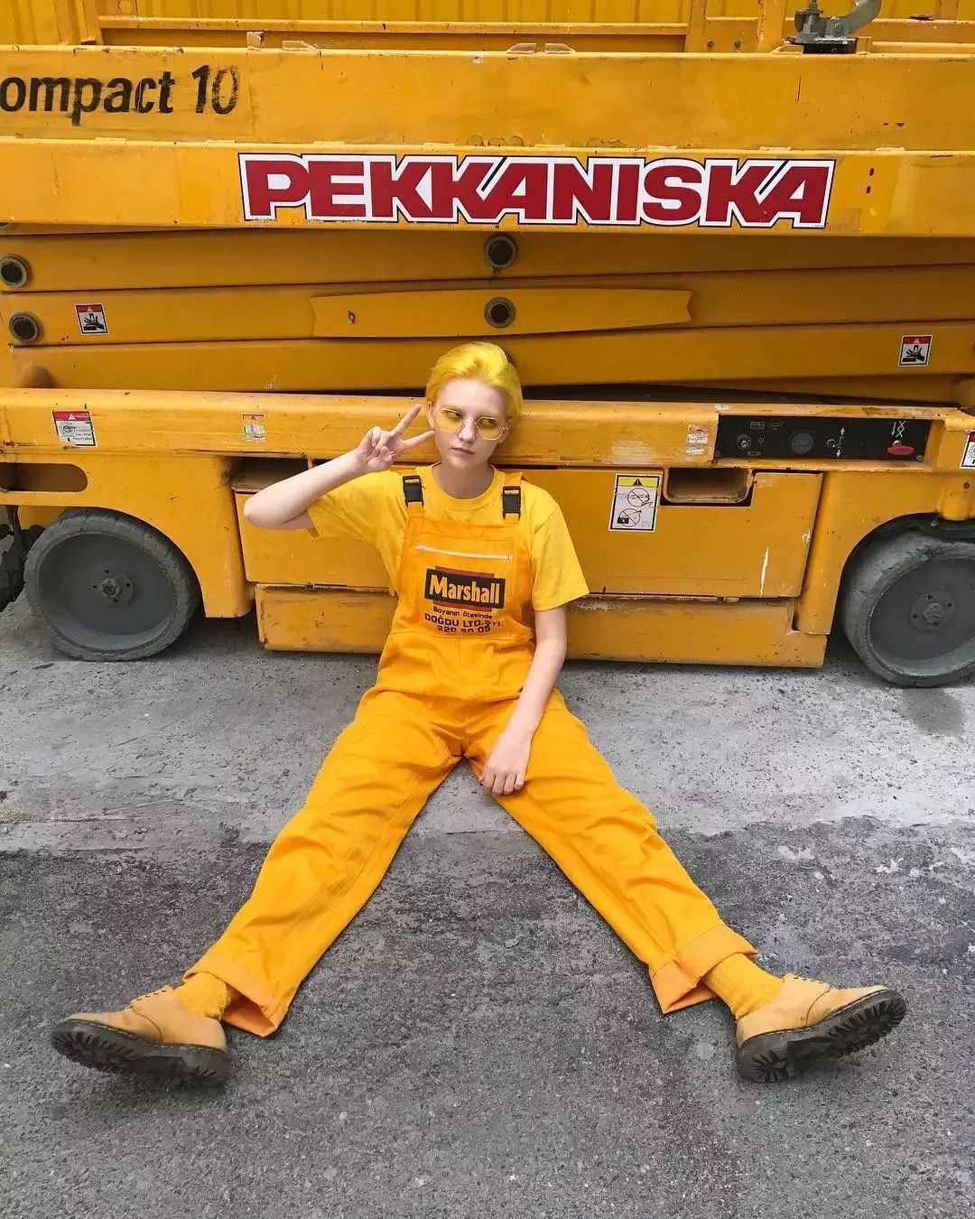 染发狂人发色,染发狂人