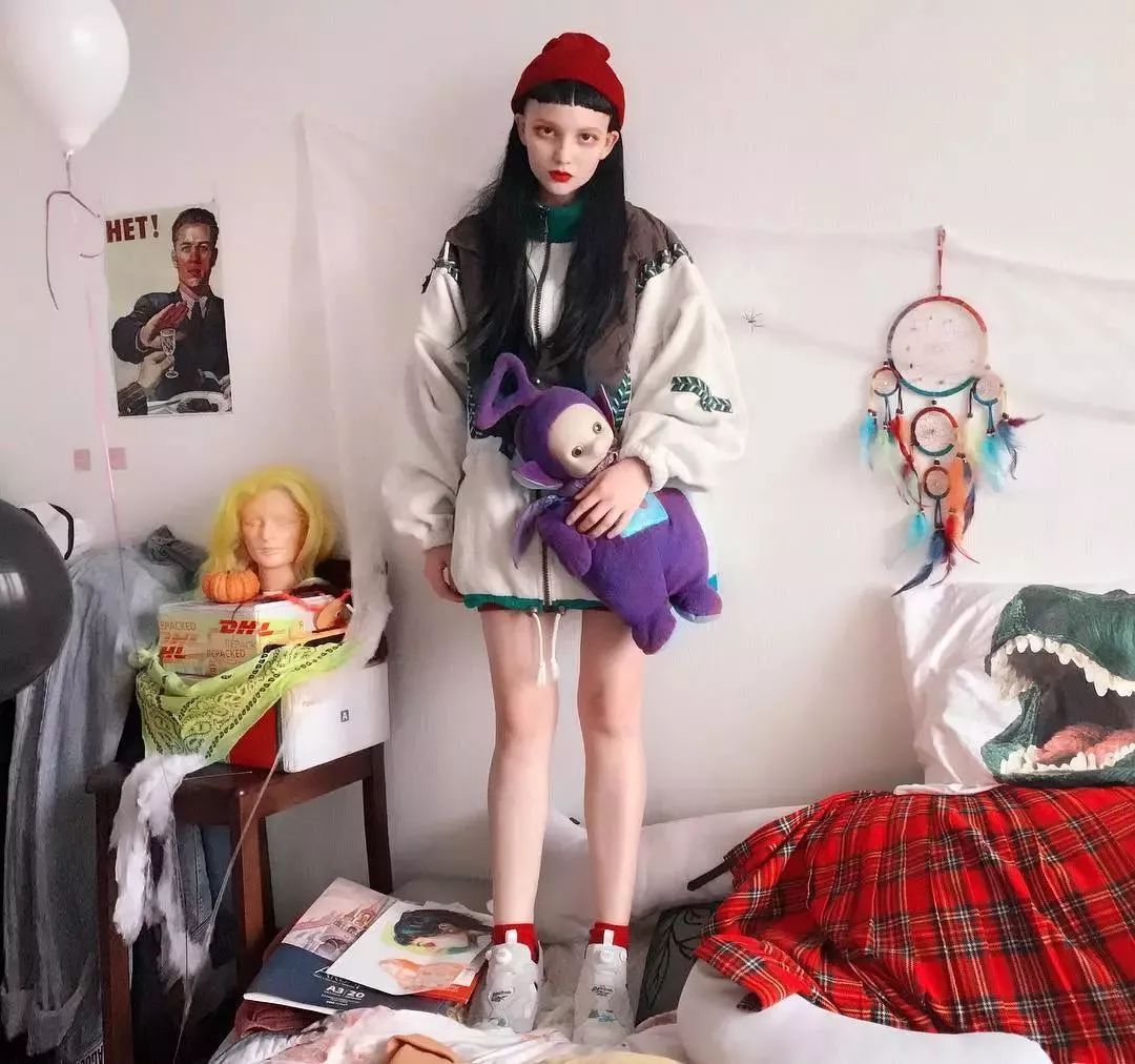 染发狂人发色,染发狂人