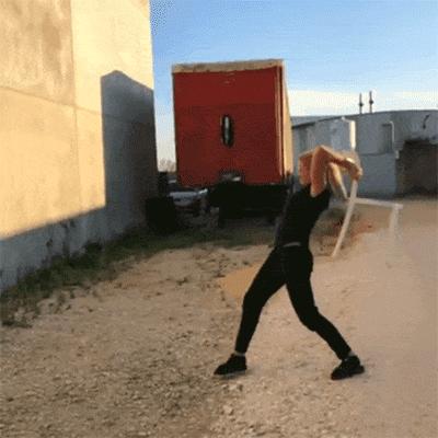 米兰街头暗访竟有井柏然，结果意外：购物车空了