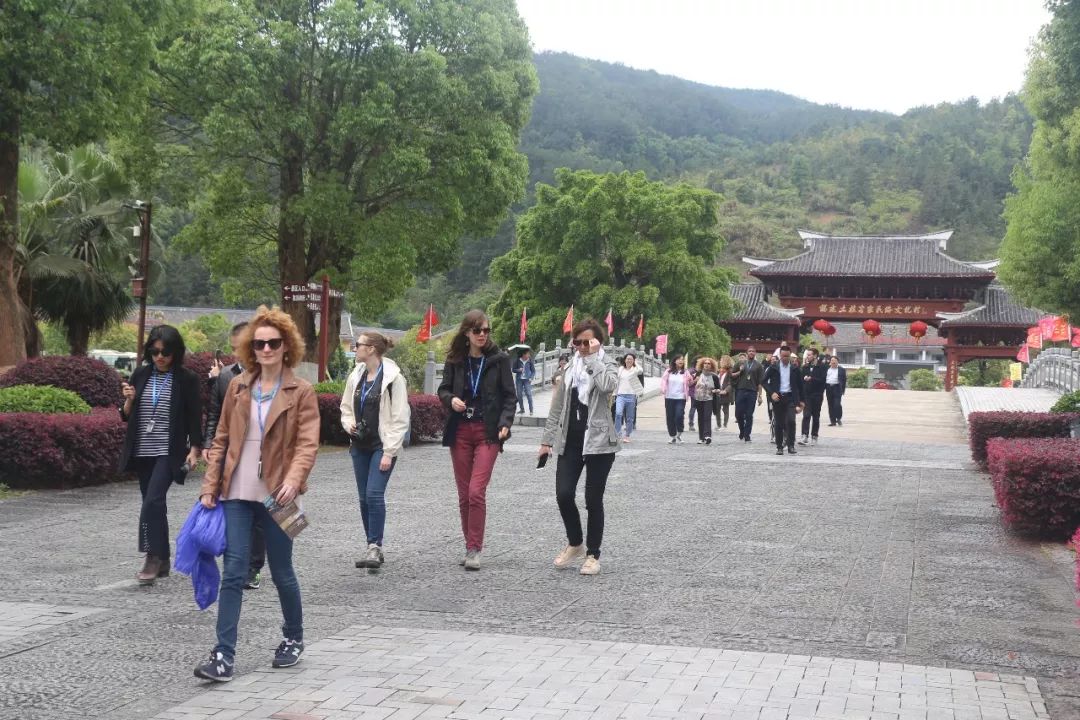 “一带一路”进行时，永定土楼入法国